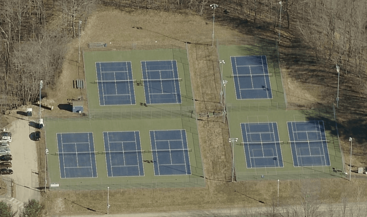 Lewiston High School pickleball courts
