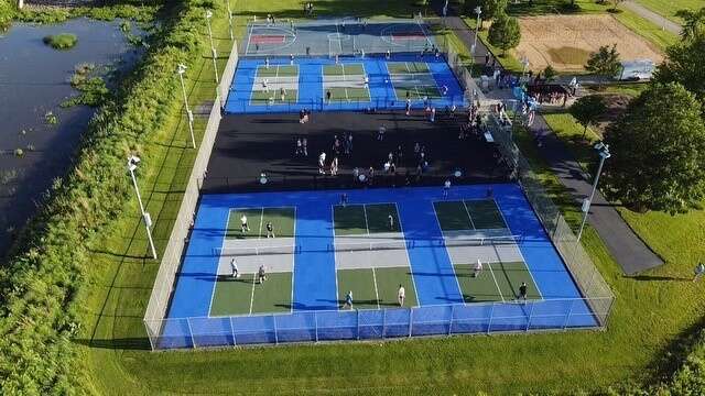 Armstrong Park pickleball courts