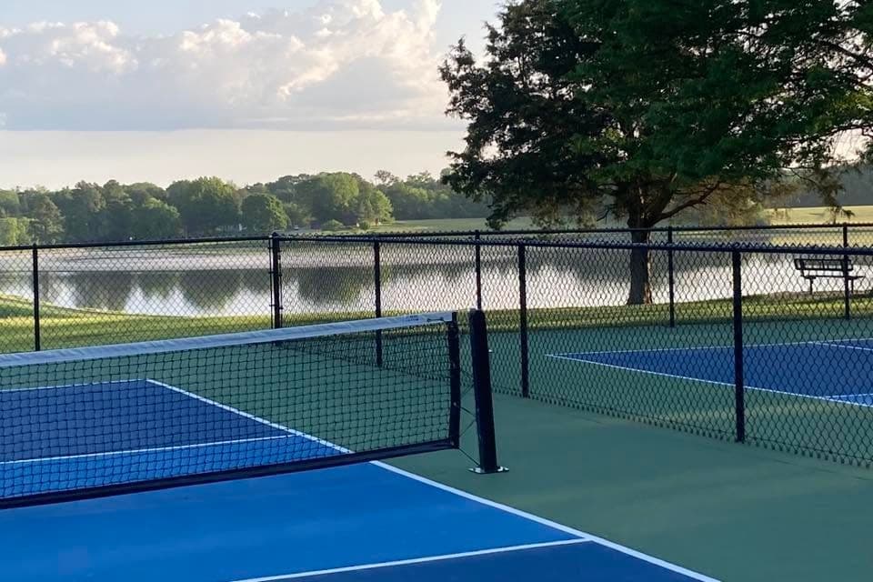 Lake View Park pickleball courts