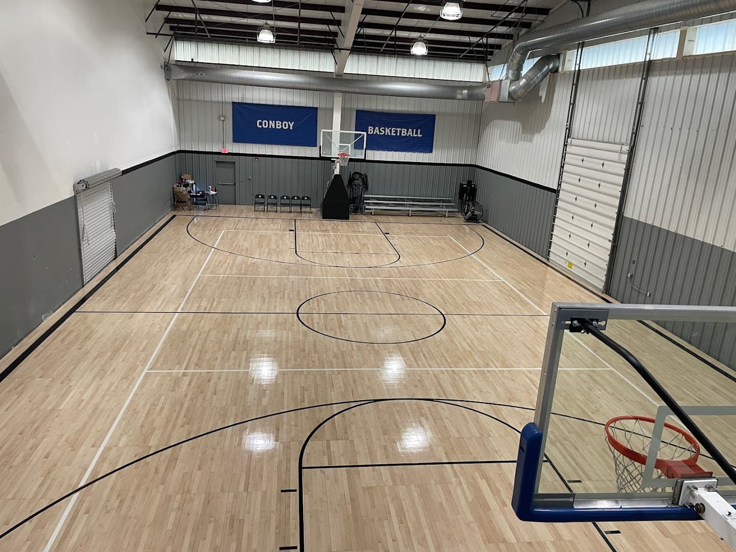 Conboy Basketball/Pickleball pickleball courts