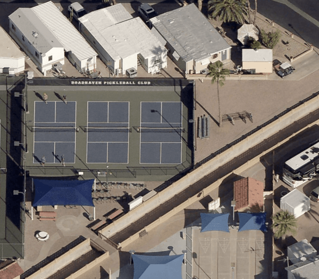 Roadhaven Resort pickleball courts