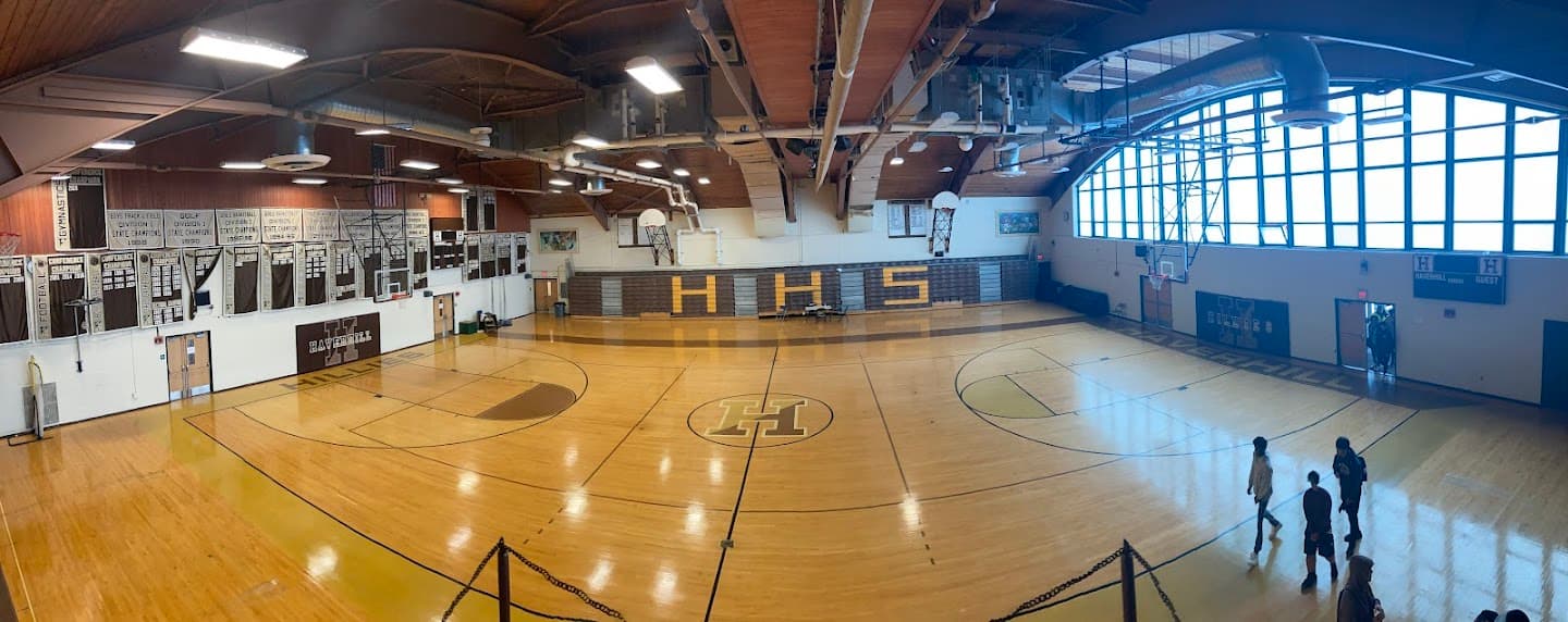 Haverhill High School (Ernie DiBurro Rec Ctr) pickleball courts