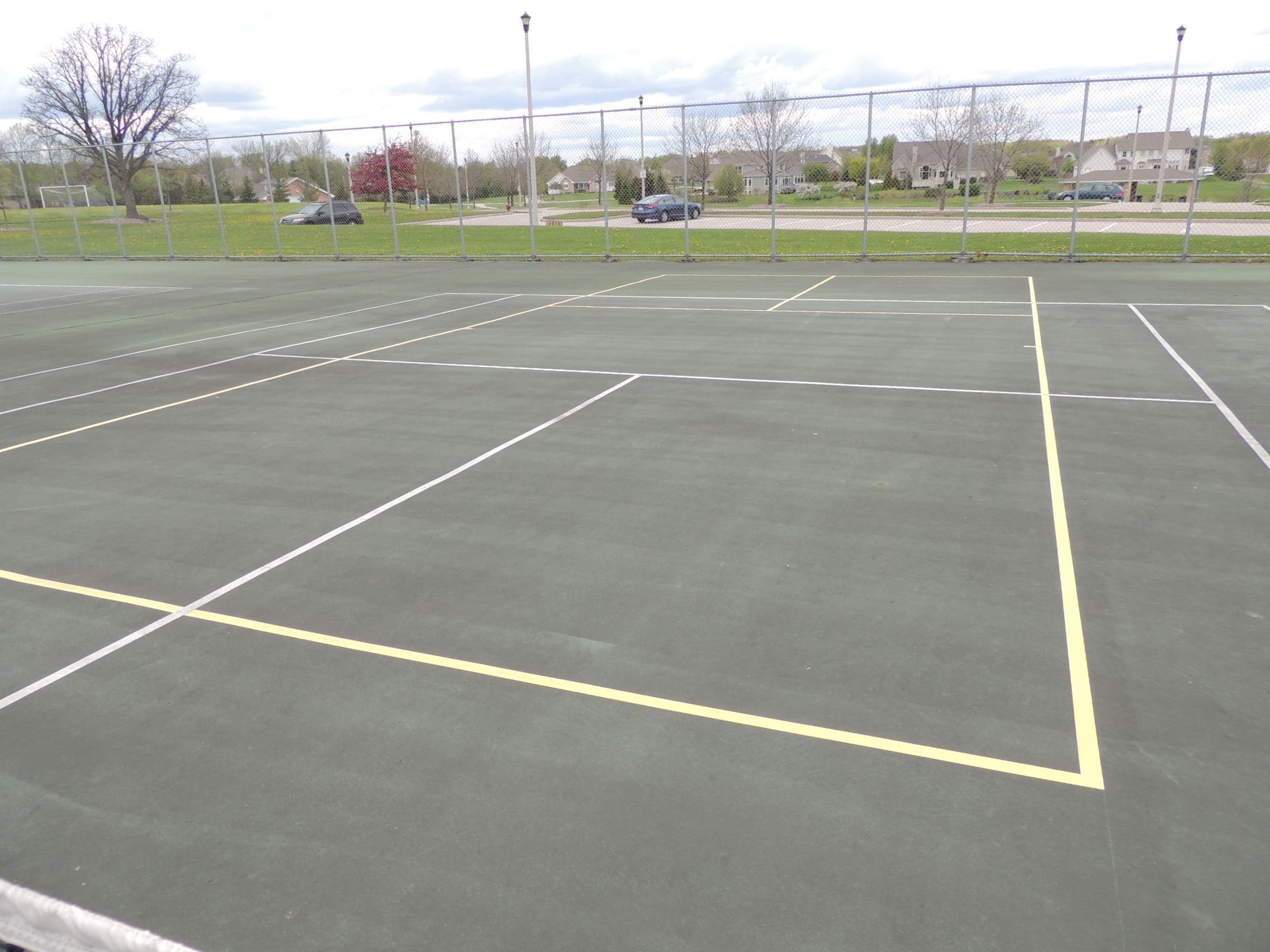 Oakwood Park pickleball courts