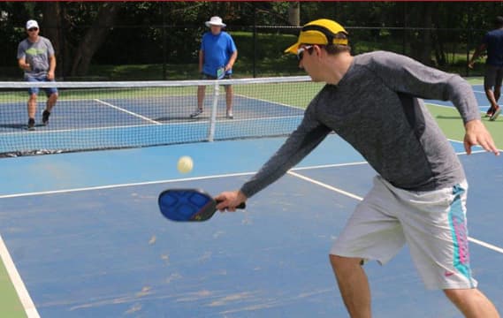Ewing Park pickleball courts
