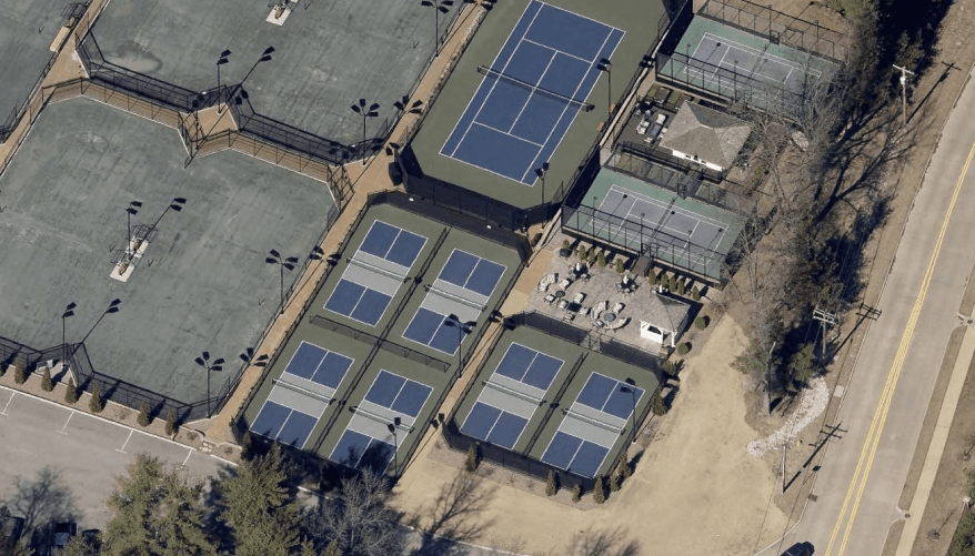 Bellerive Country Club pickleball courts