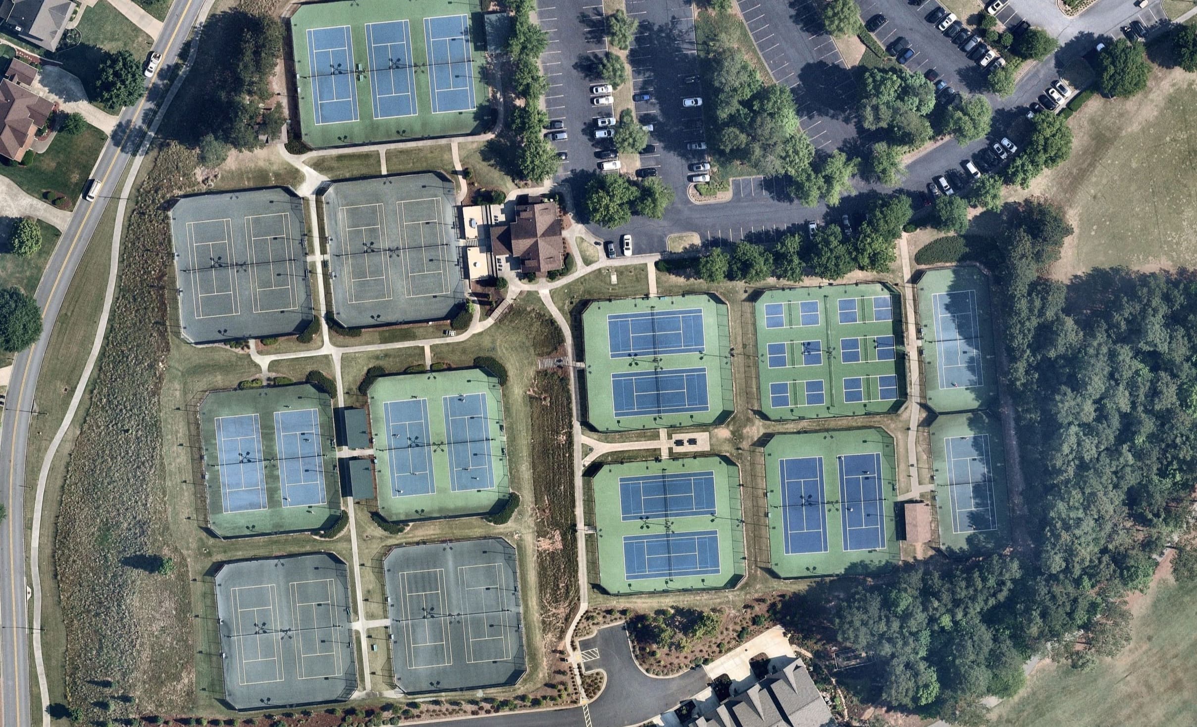 BridgeMill Athletic Club pickleball courts