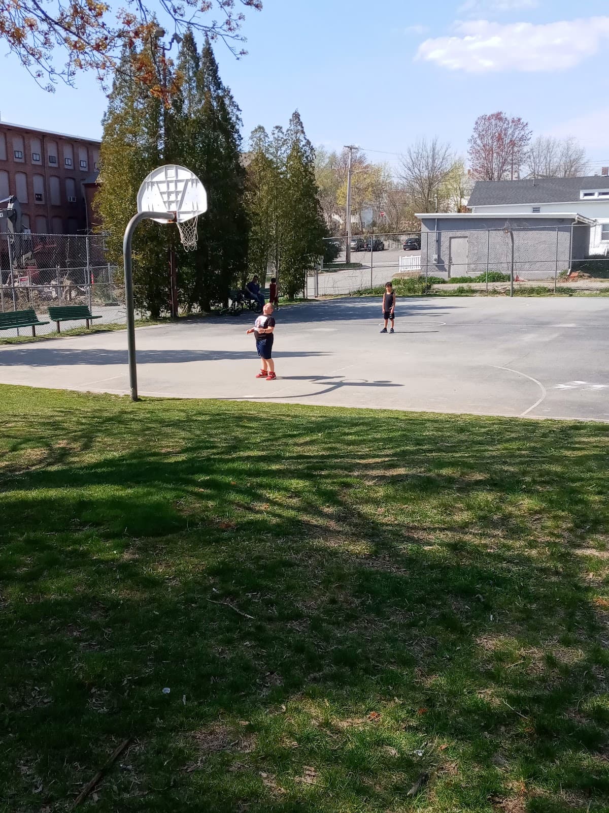 Crompton Playground pickleball courts