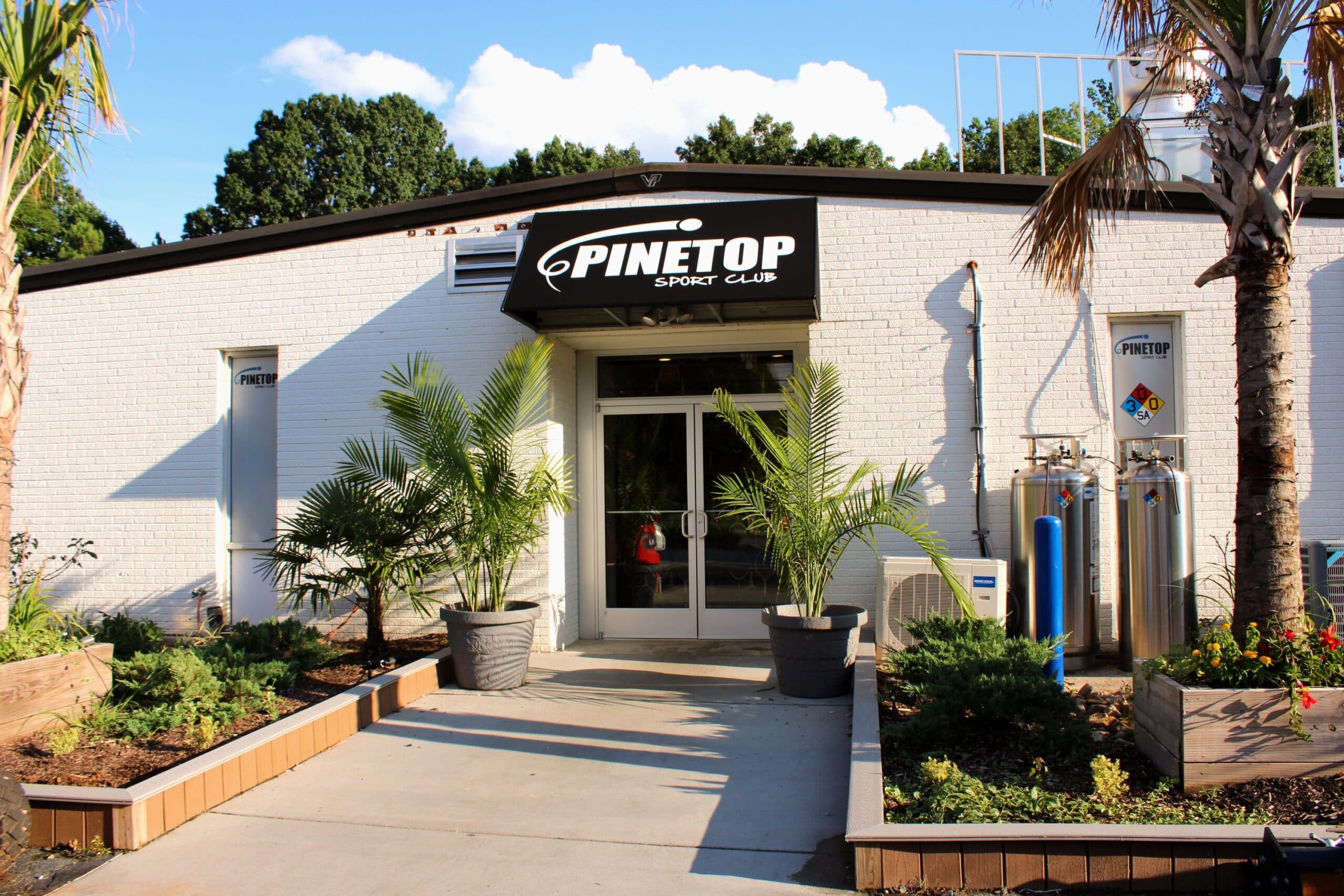 Pinetop Neighborhood Resort pickleball courts