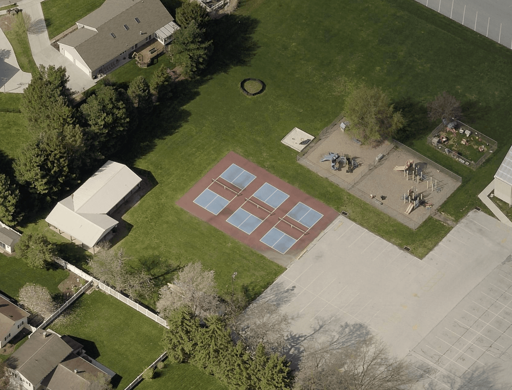 Hanover YMCA pickleball courts