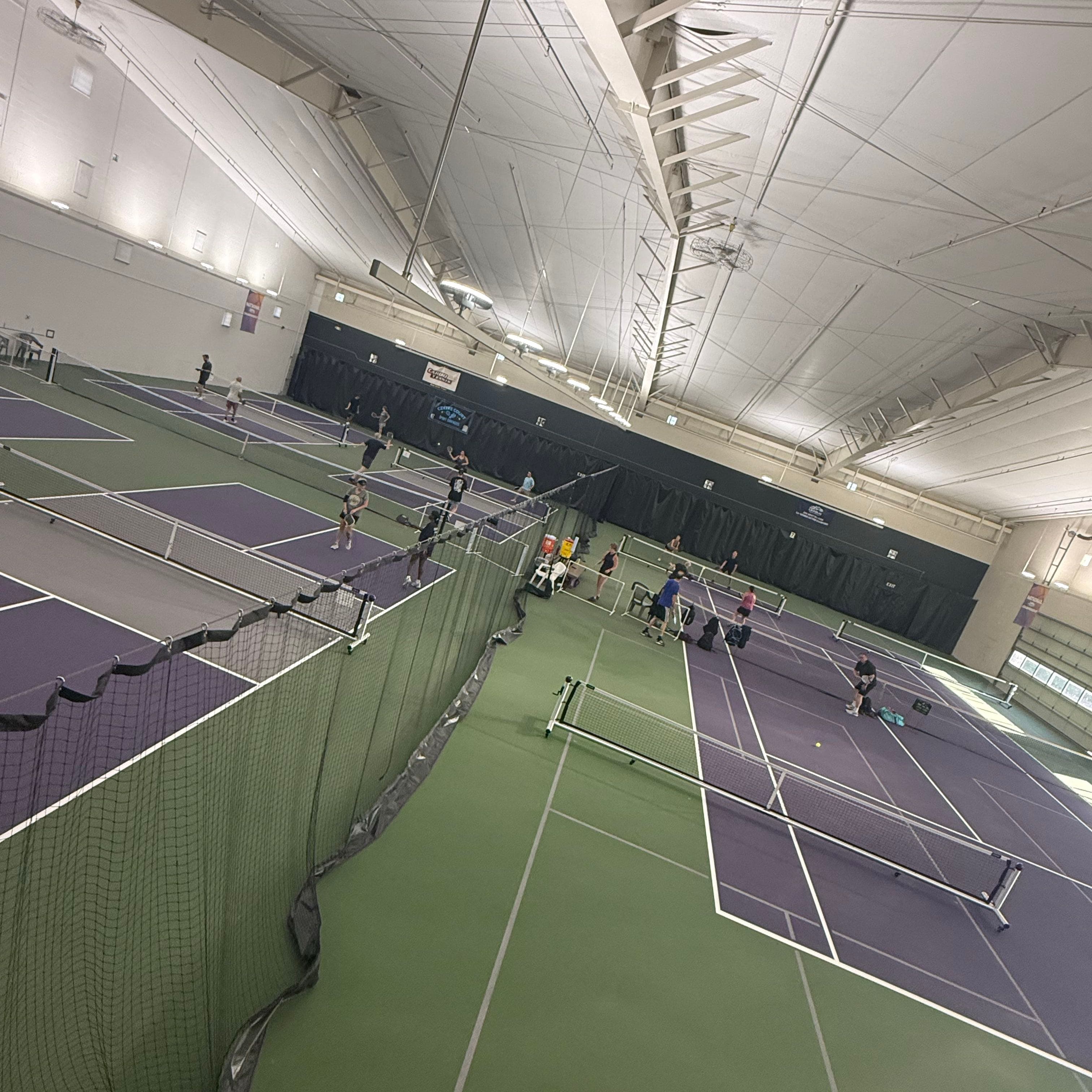 Club Green Meadows pickleball courts