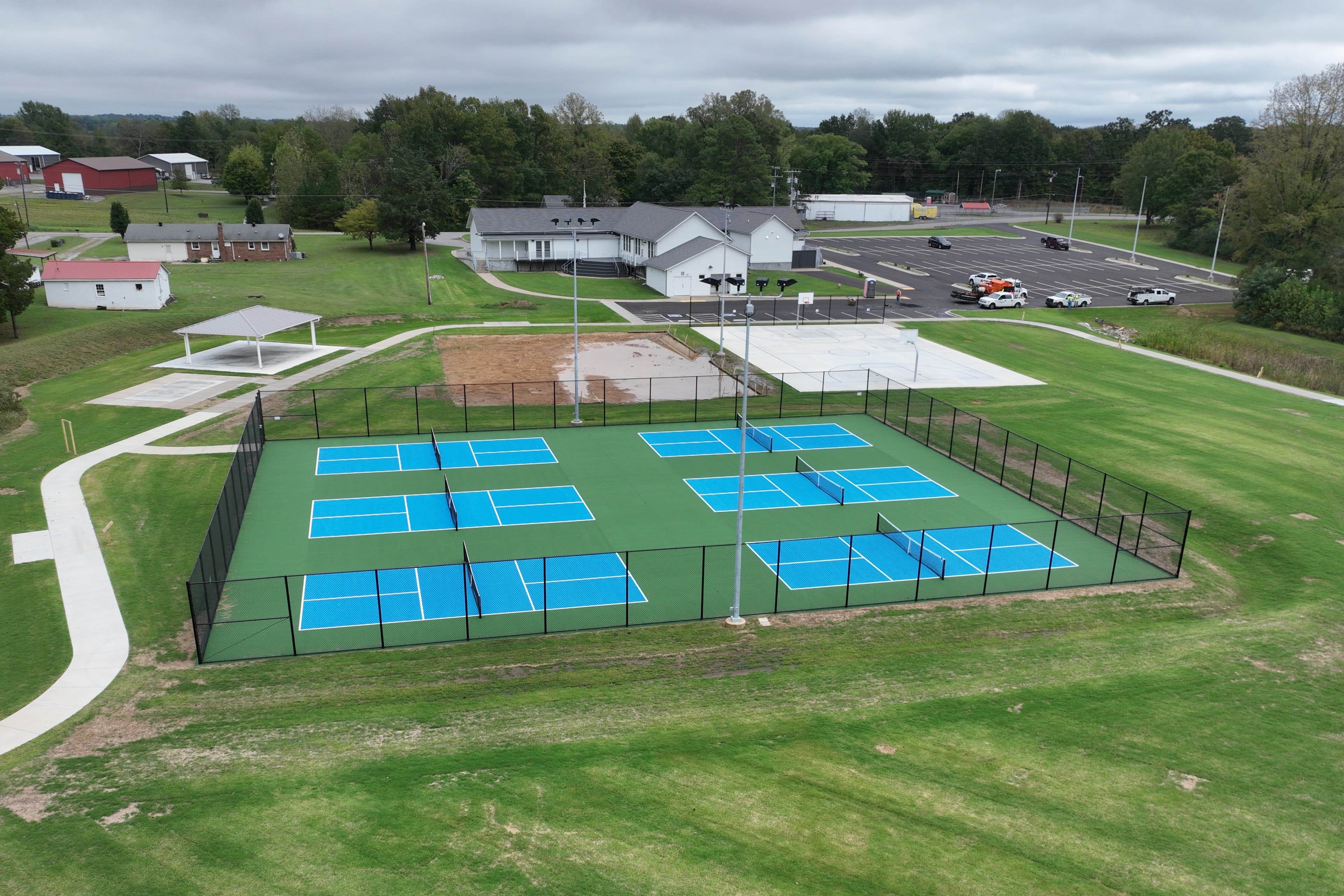 Fredonia community center pickleball courts