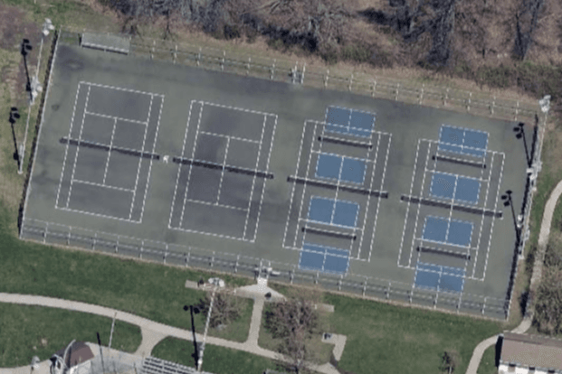 Avon Lake Blesser Park pickleball courts