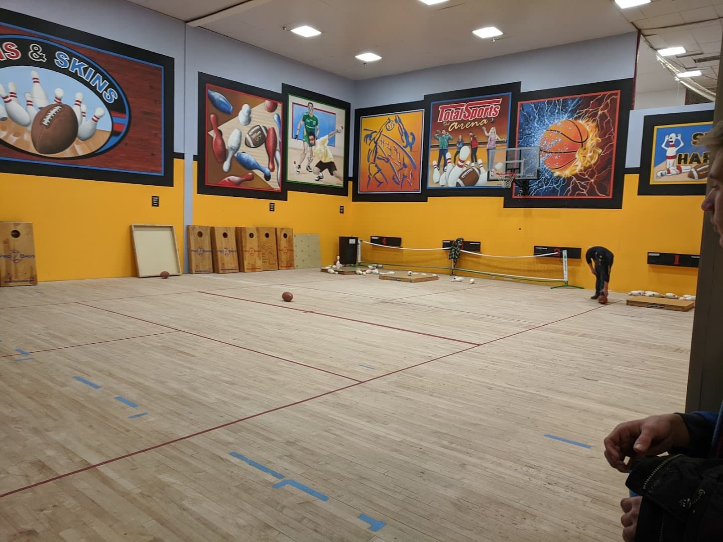 Total Sports & Entertainment pickleball courts