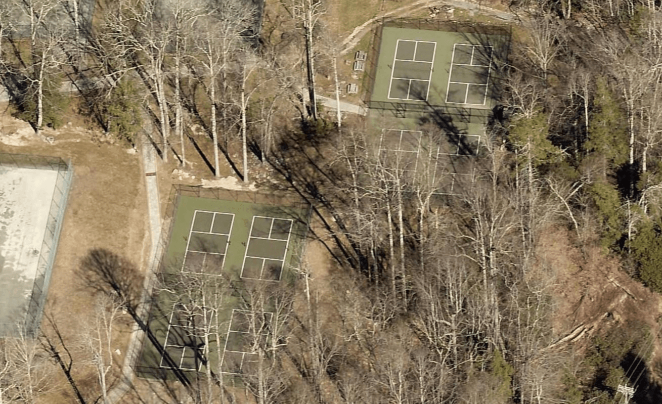 Linville Ridge Country Club pickleball courts