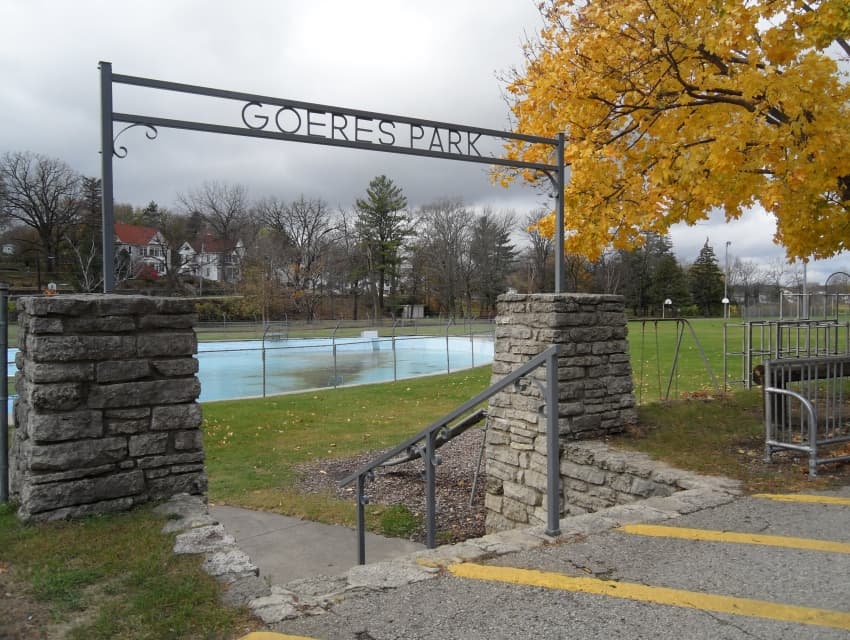 Goeres Park pickleball courts