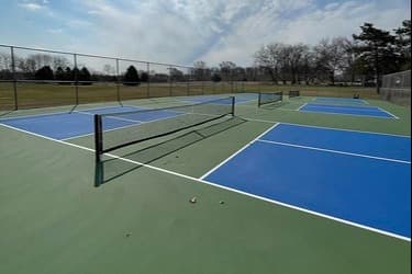 Pine Meadow Park pickleball courts