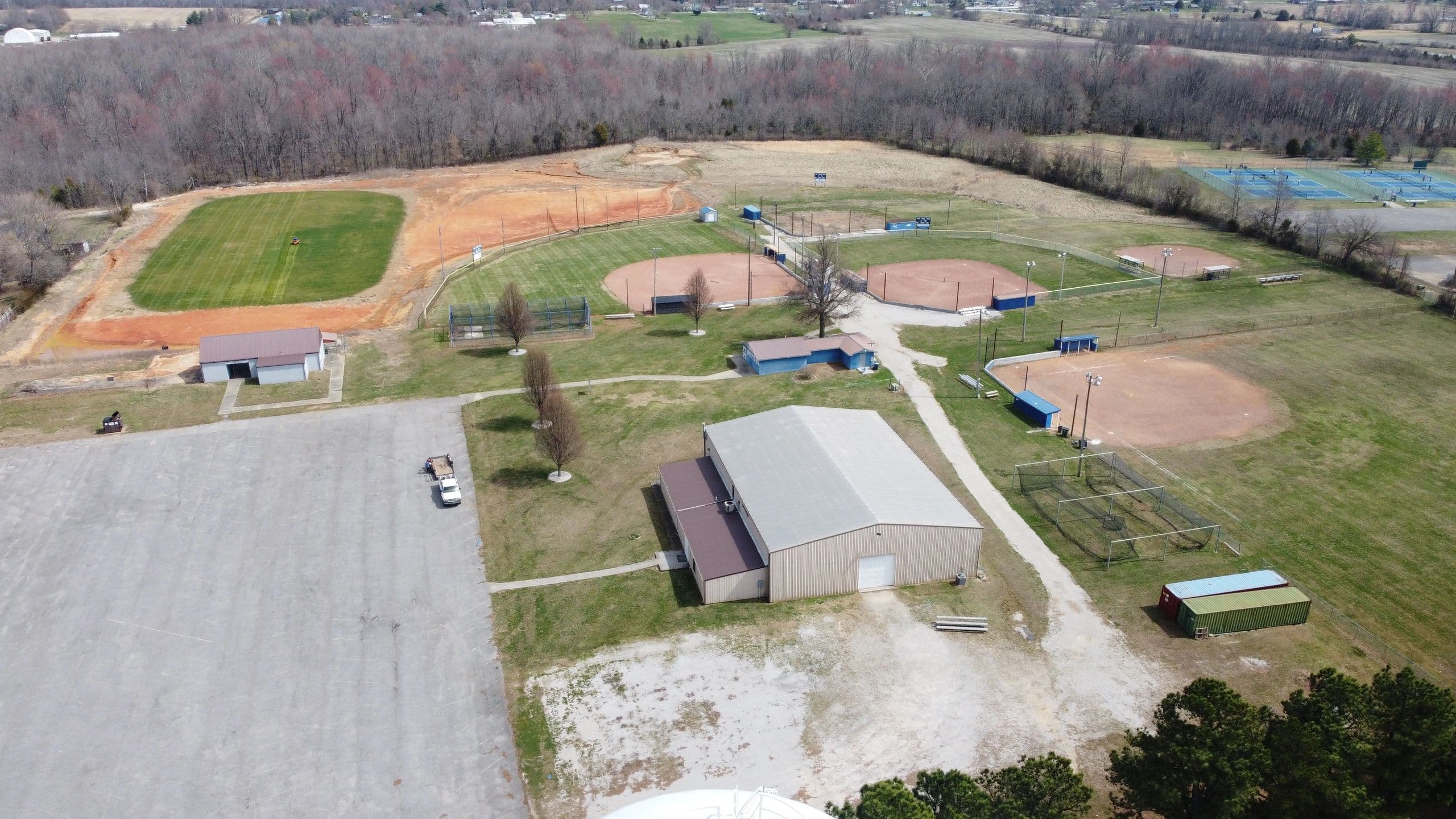 Creek front Park pickleball courts