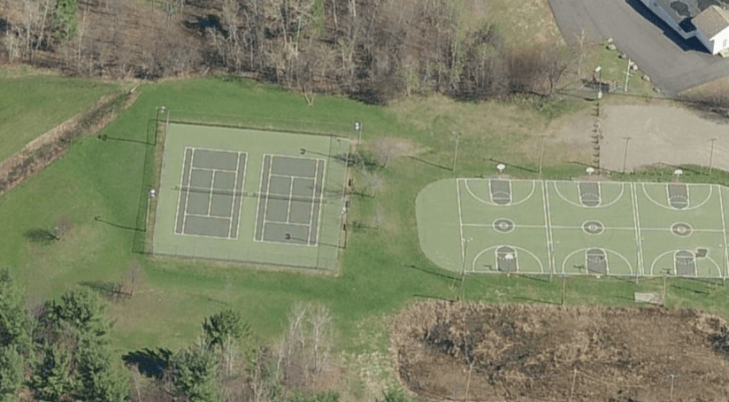 Veterans of Foreign Wars Park pickleball courts