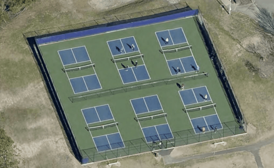 Arrowhead Park pickleball courts