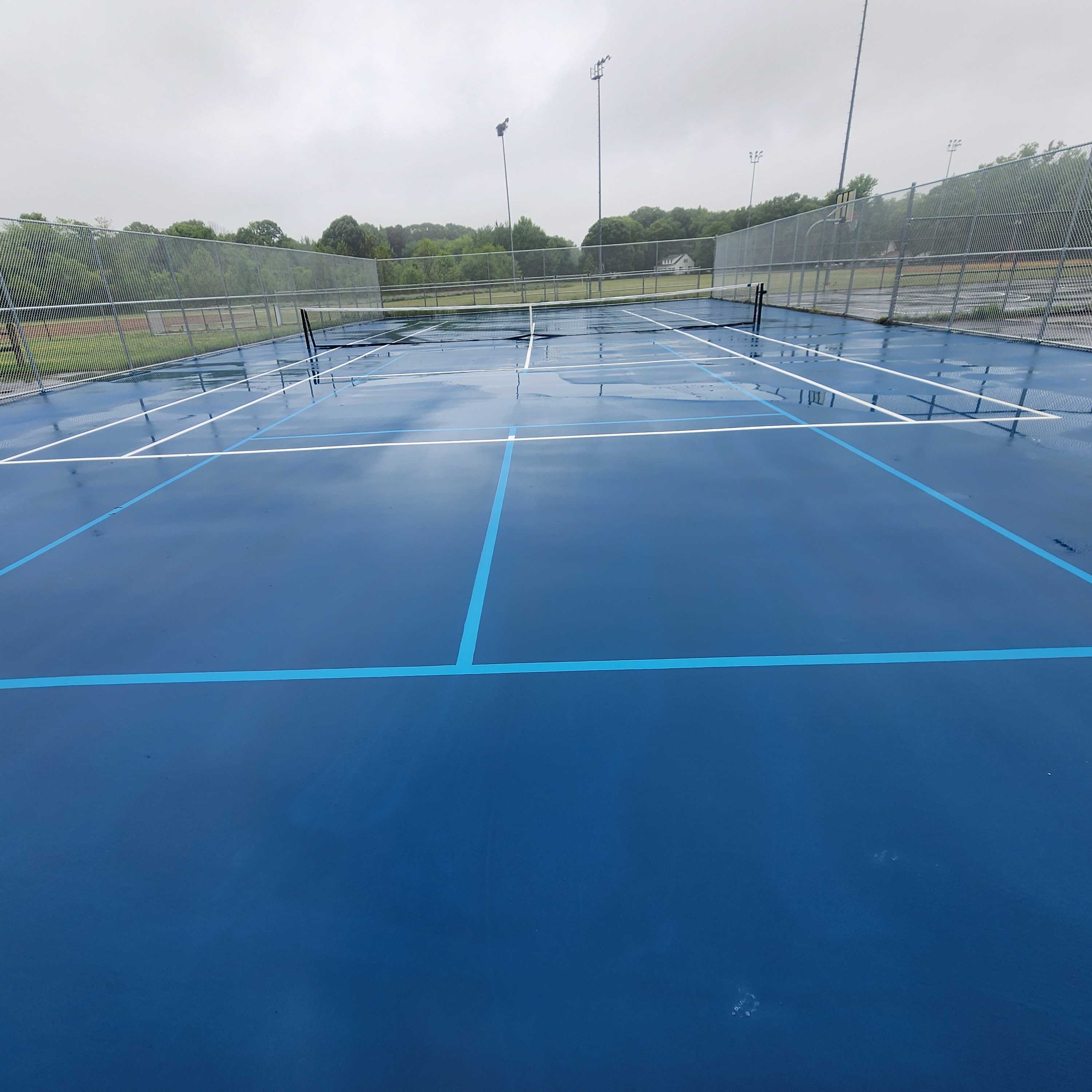 Shady Side Park pickleball courts
