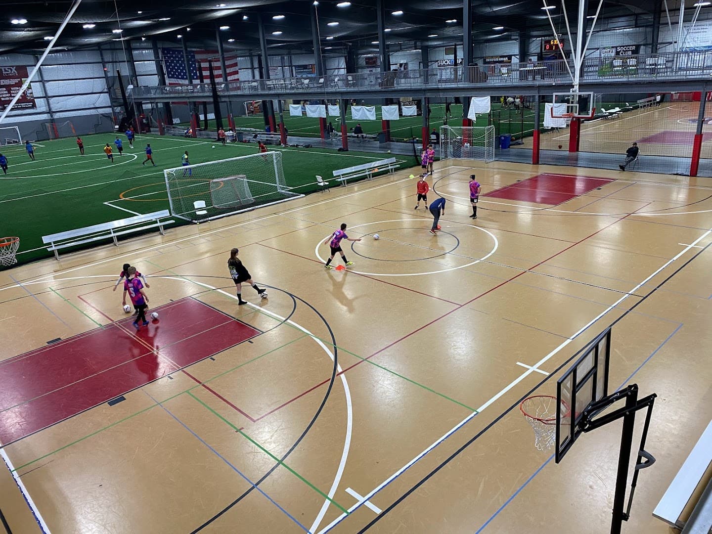 Tyngsboro Sports Center pickleball courts