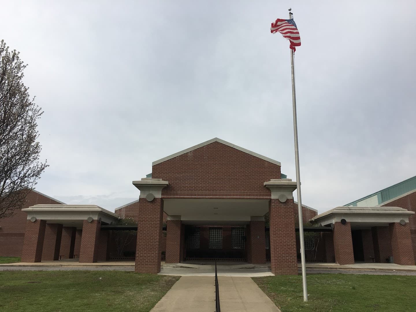 Bert Ferguson Community Center pickleball courts