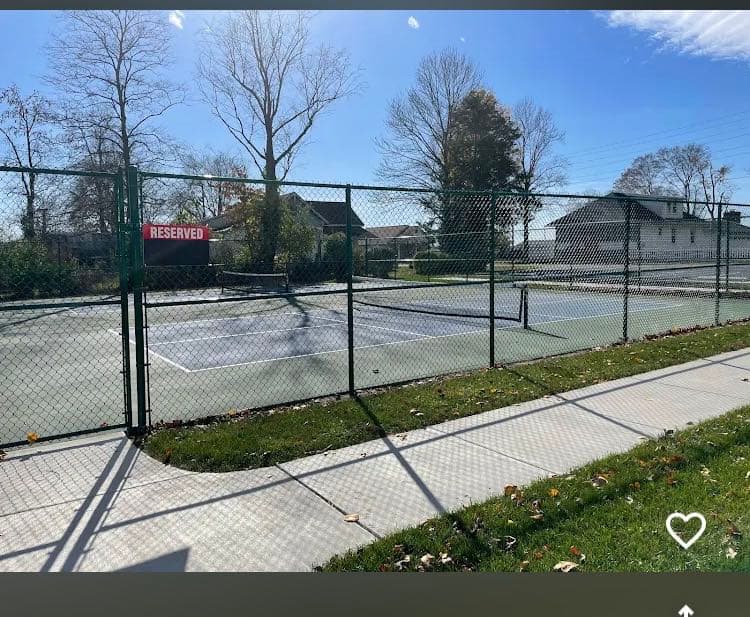 Fairland Community Park pickleball courts