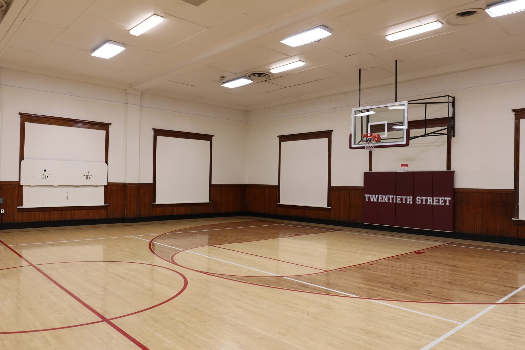Twentieth Street Recreation Center pickleball courts