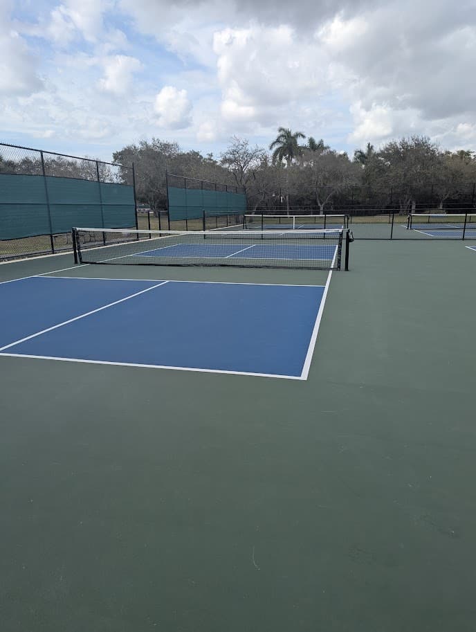 Highland Oaks Park pickleball courts
