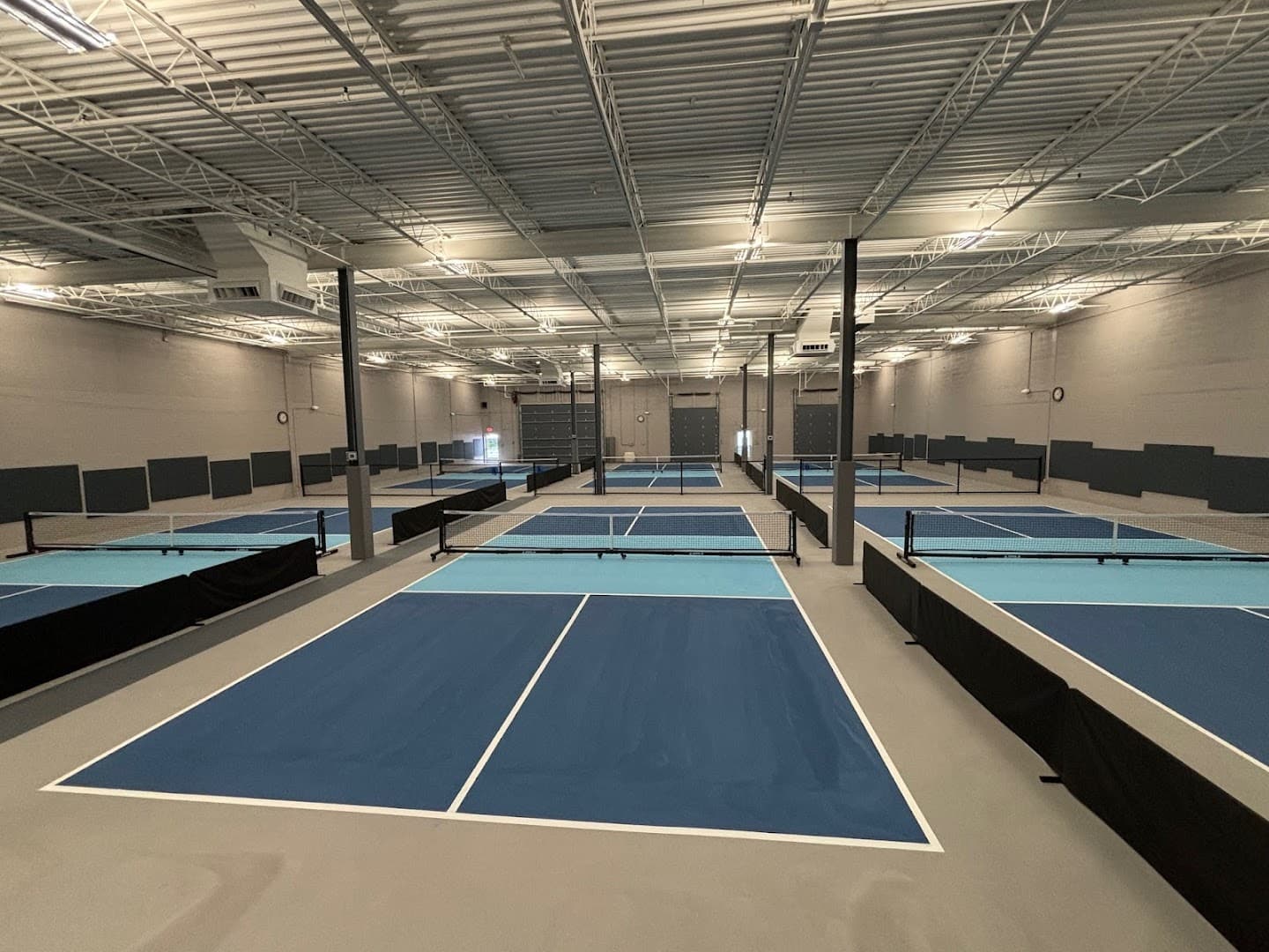 Pickleball Club of Tysons pickleball courts