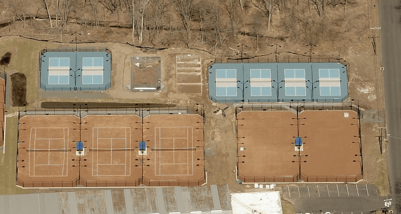 Bloomfield Tennis and Pickleball Club pickleball courts
