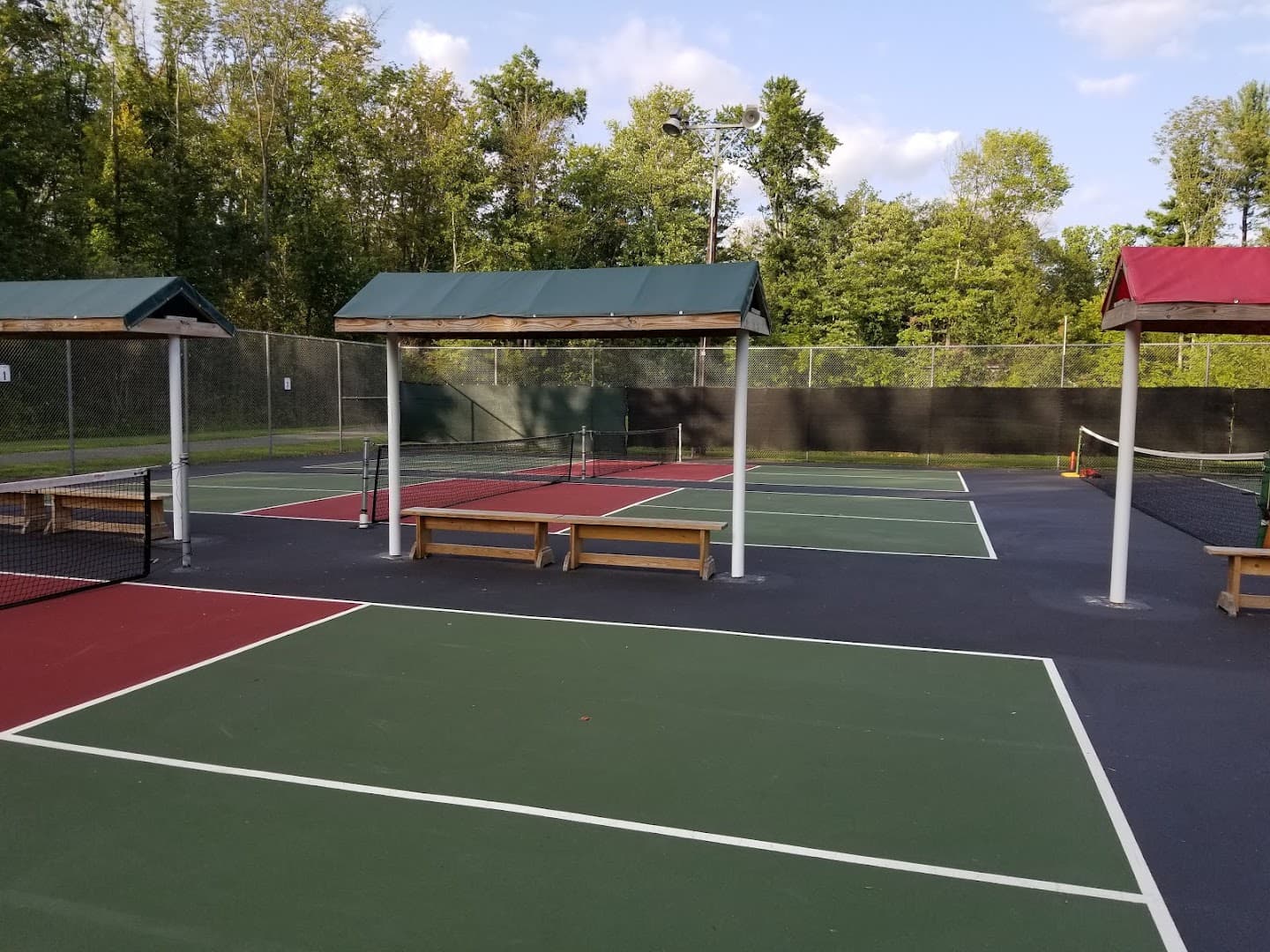 Robert O Keller Memorial Park pickleball courts