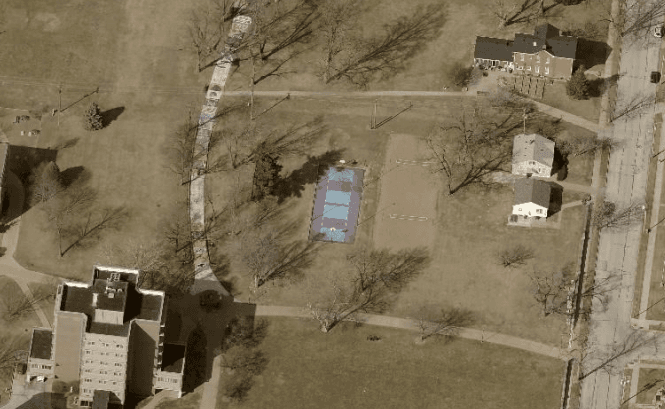 Quincy University pickleball courts